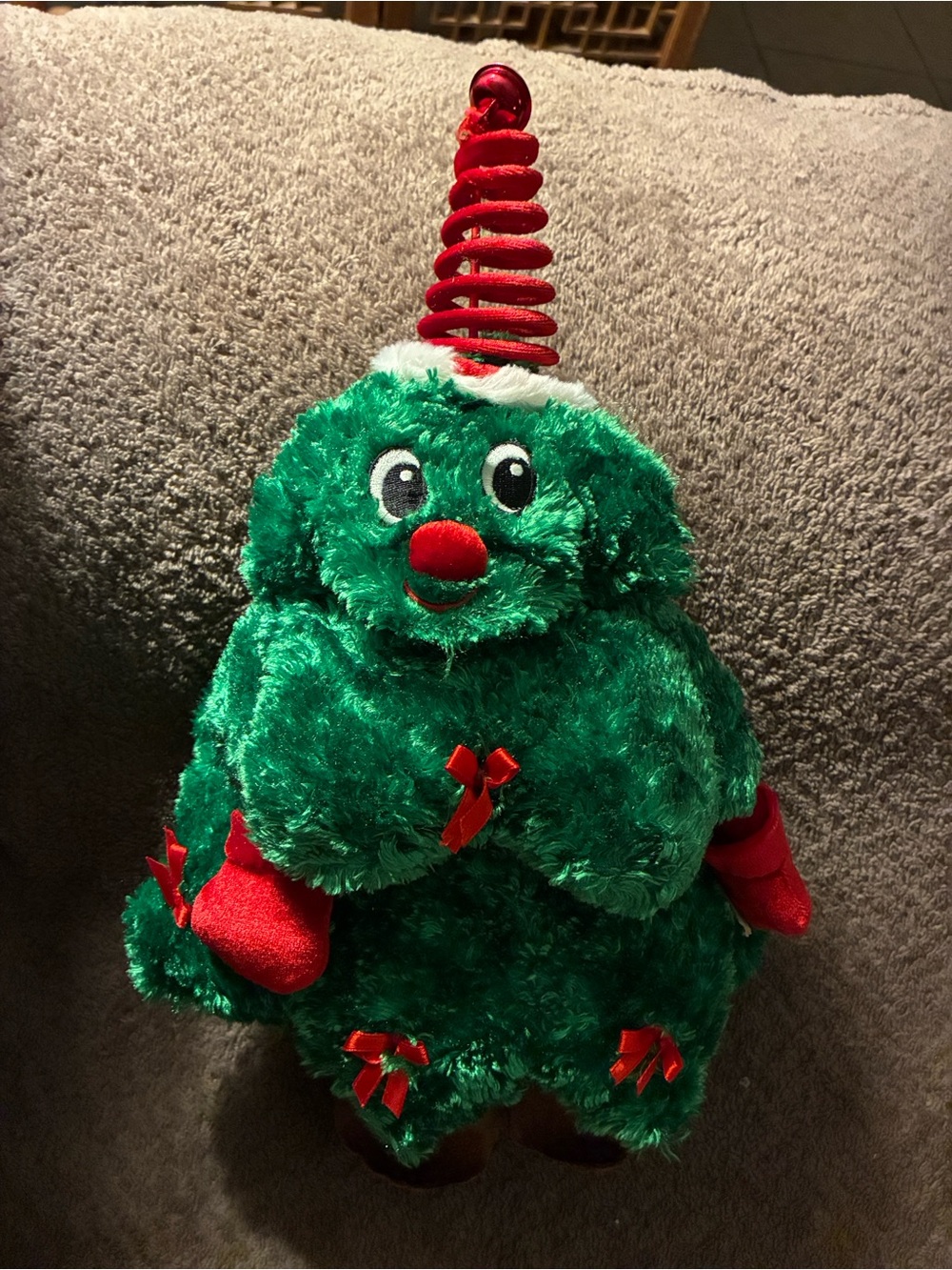 Dan Dee Plush Dancing Light Up Tree /Green and Red, 2 AA batteries.